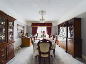 Dining- click for photo gallery